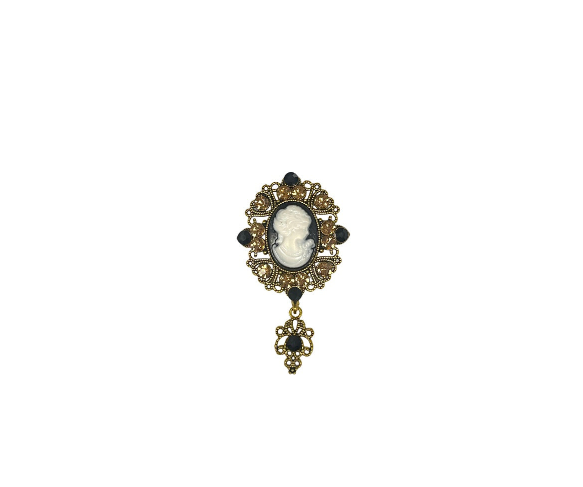 Kayanni Brooch